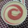 #ア報 ハーゲンダッツストロベリーバナナ。あけたら渦巻いてた
