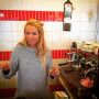 Charlotte is back at the Herenplaats (Meent)
#debuik #rotterdam