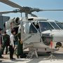 【横須賀YYのりものフェスタ2017】地上展示されているSH-60J 内部を見学するのにも並ばねばならんとは...ｗ 