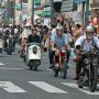 【蔵の街サマーフェスタ】高級スポーツカーの後に続くのはオールドバイク軍団ｗｗｗｗｗｗ