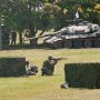 【武山駐屯地 東部方面混成団創立6周年記念行事】自衛隊が敵陣地を確保し、訓練展示は終了 参加車両が少ない事もあって個人的にはちと微妙だった・・・ 