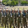 【武山駐屯地 東部方面混成団創立6周年記念行事】このヘンは女性の隊員っぽいな 