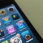 Hmm, ik mag m'n iPhone 4 apps wel eens updaten... 