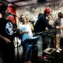 De Speelplaats staat lekker vol, wat een gezelligheid! Straks @PostmenOfficial  LIVE met #WakeMUp! #3FM