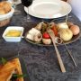 Aioli uit de Provence. Met slakken, kabeljauw, ei, aardappel, peen, tomaat ,boontjes en aioli zonder mayo. 