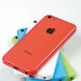 Op deze foto ziet de roze iPhone 5C er toch wel weer vrij rood uit. Hmm, dan toch maar geen witte? 