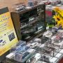 【AUTOMOBILE COUNCIL 2016】ベンツのブースでは物販も充実 手頃な値段なのも嬉しいｗ 
