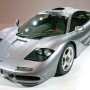 【AUTOMOBILE COUNCIL 2016】1991年に発表されたマクラーレンF1 いま見てもカッコいいな 3人乗りで意外と実用性もあるｗ 