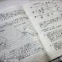 意外な一面。なんだか頭の良さそうなことをしている感じするでしょ？頭の中には何ひとつ入ってきません(￣∀￣;)負傷した足の筋だけは念入りに調べます！！