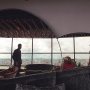 Quite the view in this club 🔭
#mirrormirror