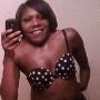 She took this selfie with her "NecksTill" phone✍