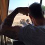 Ik trok in die jaren door het midden-oosten met een wapententoonstelling. Natuurlijk hadden vrienden mij gewaarschuwd dat ik een risico nam met zo'n gunshow in één van de meest gevreesde brandhaarden op aarde. Maar in Eritrea hadden mijn guns het ook goed gedaan, en hier op deze foto zie je eigenlijk het enige moment dat het bijna fout ging, in al die jaren. Een Mexican Stand-off met Mohammedanen, guns out, intimiderende blikken over en weer (kom er maar in, Sergio Leone). Maar vrees niet, het liep goed af. Zoals de dingen over het algemeen toch altijd weer goed aflopen in het leven. #tbt #gunsout