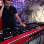 Hij is er klaar voor @StPauldj, met de laatste live mixtape. Let’s Go! 