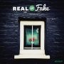 “Real or Fake”

Een héél klein raampje ergens in #Amsterdam. Stilleven achter glas.

One photo a day project #045
