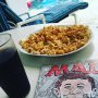 Dr. Pepper, caramel popcorn en de nieuwe MAD Magazine bij het zwembad. Gotta ❤️ America.