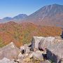【中禅寺湖】社山登山道のガレ場から山並みを望む