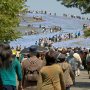 【ひたち海浜公園2016】まずはダッシュでネモフィラの咲く『みはらしの丘』を目指すｗ 行ってみようと思っている方、ゲートからはけっこうな距離がありますので歩きやすい靴で行く事をお勧めしておきます  