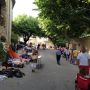 Vide grenier. St Romain. 