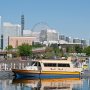【横浜開港祭 護衛艦たかなみ一般公開】まずは桜木町駅から会場となる大さん橋を目指す みなとみらい地区は様々な船でいっぱい 