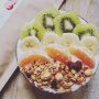 Een heerlijke frisse smoothie bowl met kokos yoghurt, vegan proteïne van @ekopura (vanilla), vers fruit en granola. Perfect als ontbijt of na een work-out. Enjoy!
Wat heb je nodig?
– Kokos yoghurt
– 1 scoop Ekopura vegan proteine vanilla
– Vers fruit naar keuze
– Granola #smoothie #bowl #ekopura