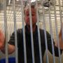 Hij van Hilarius van @rtvnh heeft t zwaar in zn hok
